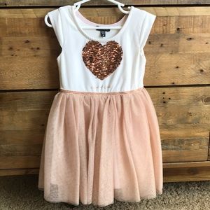 Toddler girls blush tulle dress size 4.